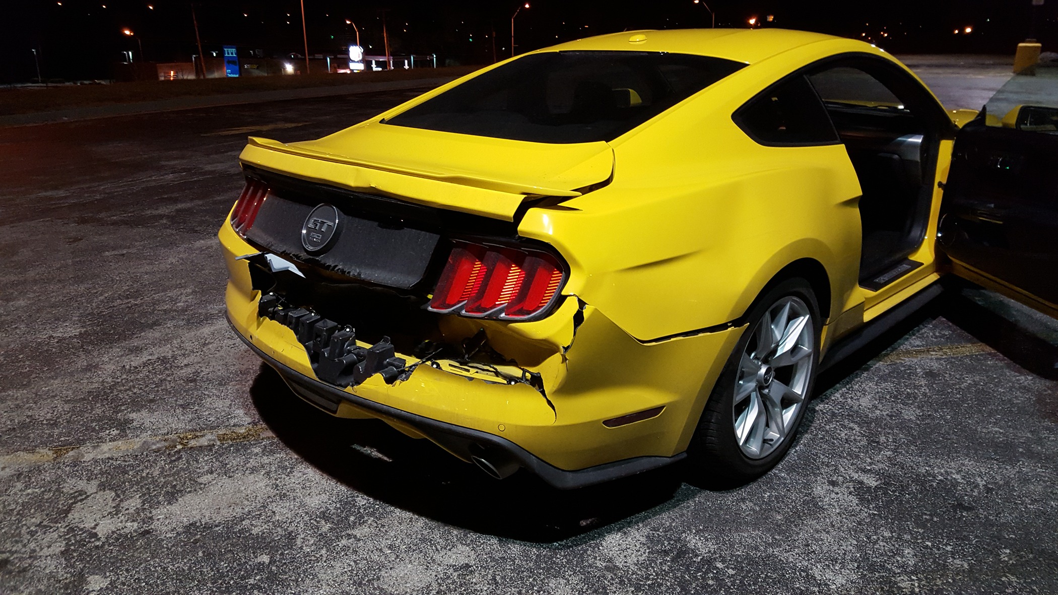 S650 Mustang Rear ended. Frame damage possible 20160113_063743