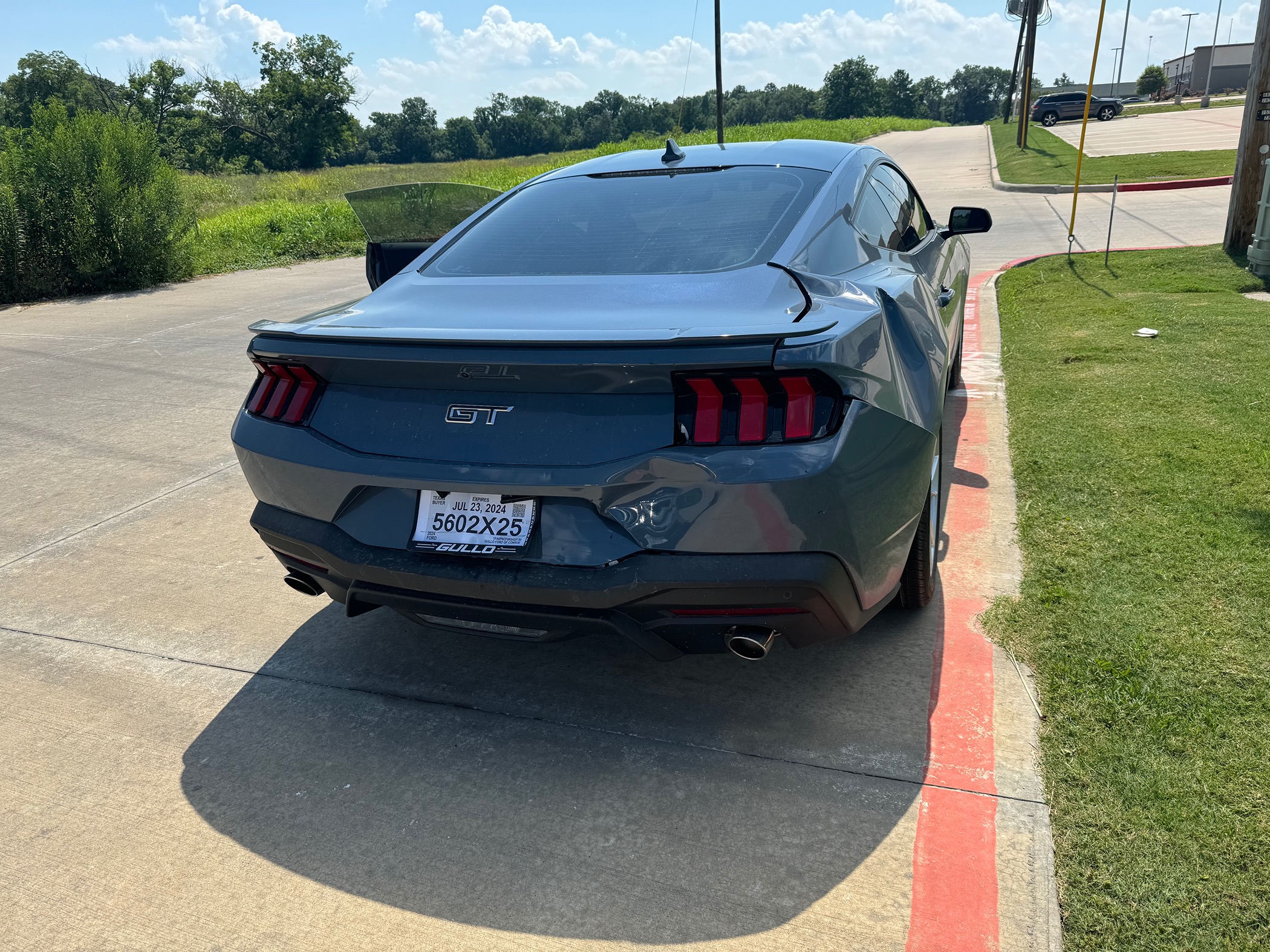 S650 Mustang Rear ended. Frame damage possible IMG_6507