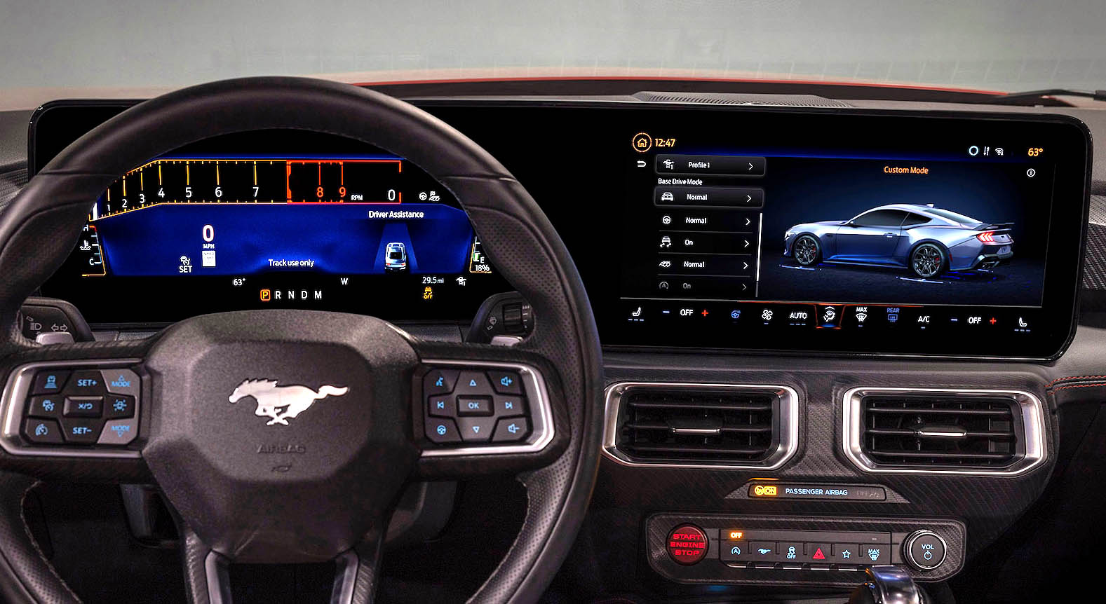 Hands-on reviews: digital gauge cluster, display screens, SYNC 4