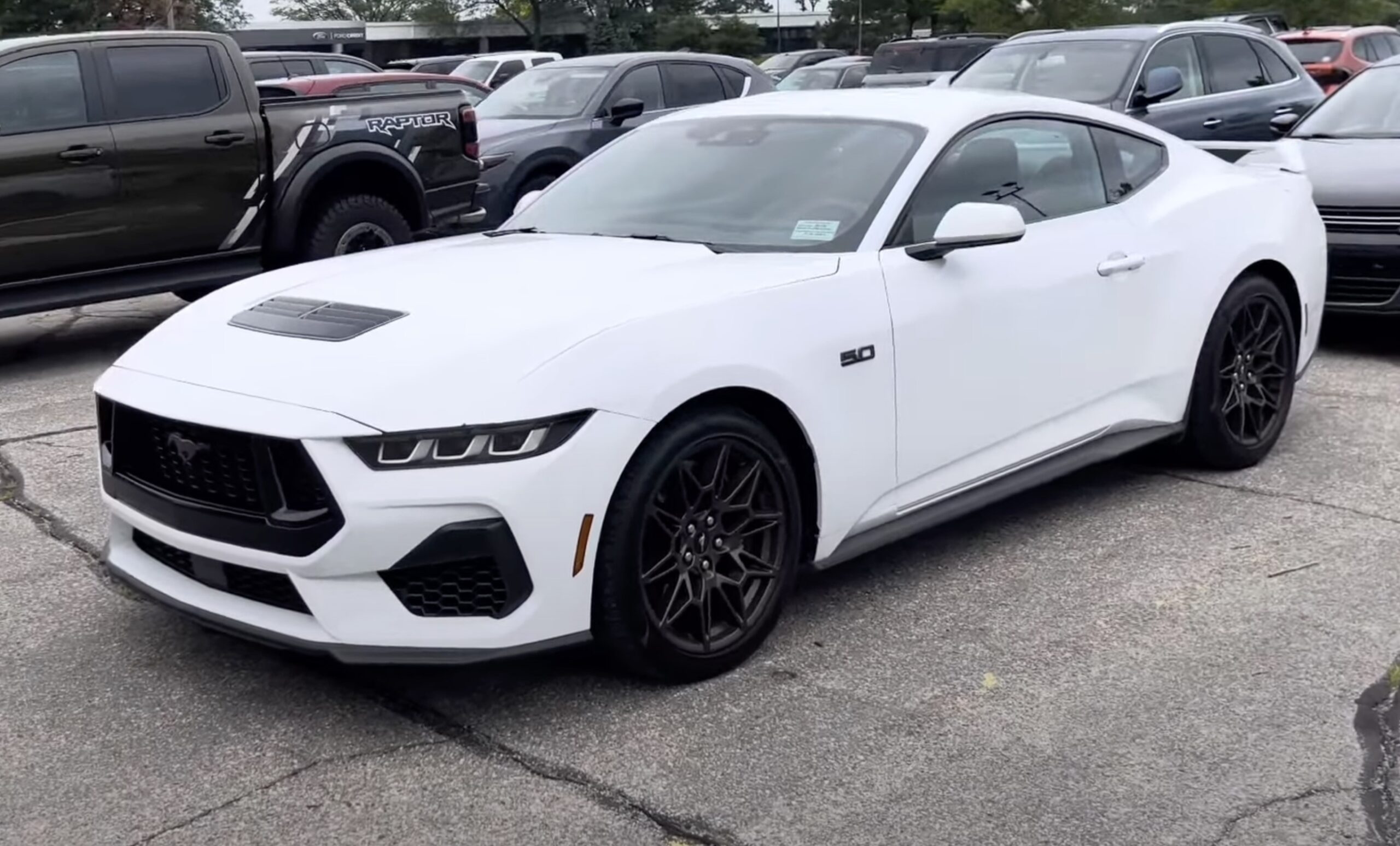 First 2024 Mustang GT PREMIUM PERFORMANCE PACKAGE out in the wild